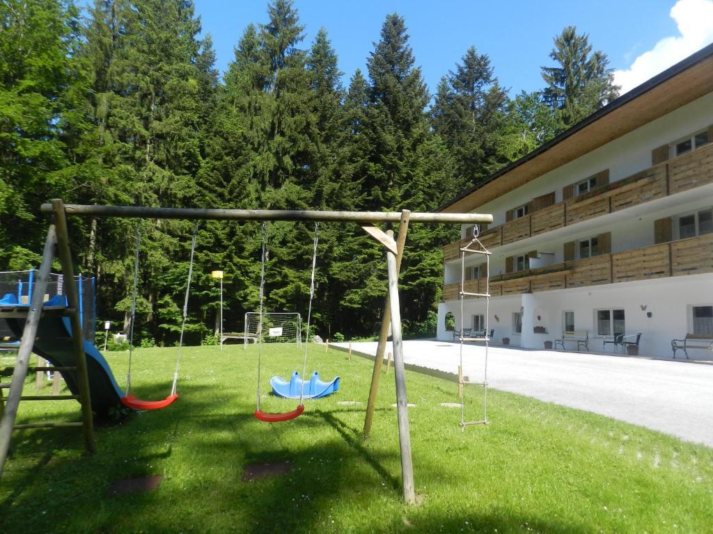 Pension Und Appartements Hartkaiser Ellmau Room photo